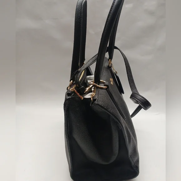 Coach Elegant Black Leather Crossbody Bag - Picture 8 of 16